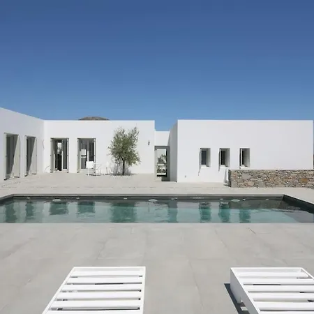 Sea View Luxury Cycladic Villa
